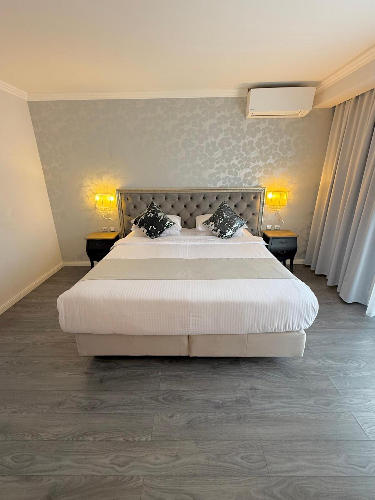 מלון Krystal Boutique Mansion חונדוארה