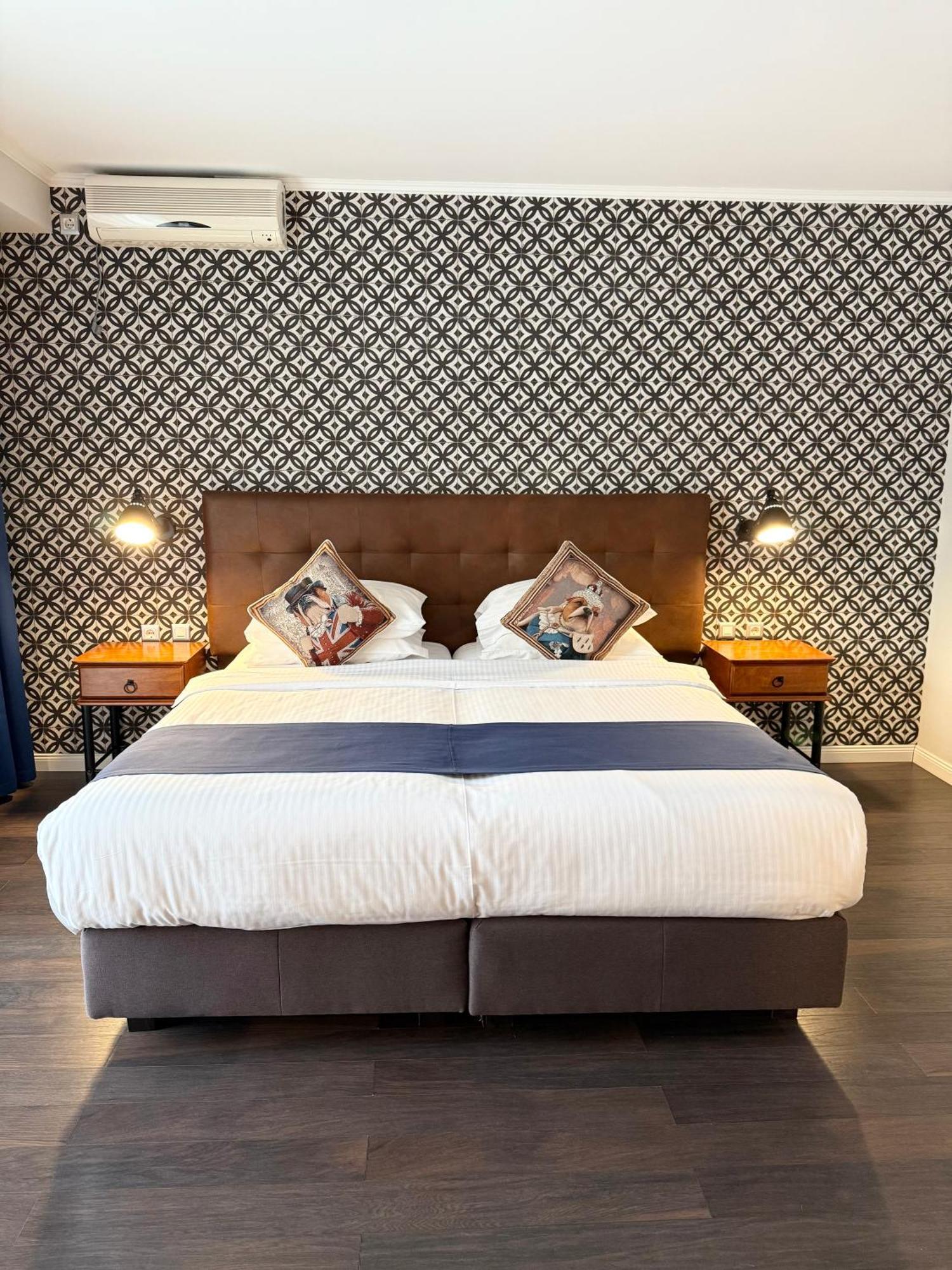 Krystal Boutique Mansion Hotel 4*