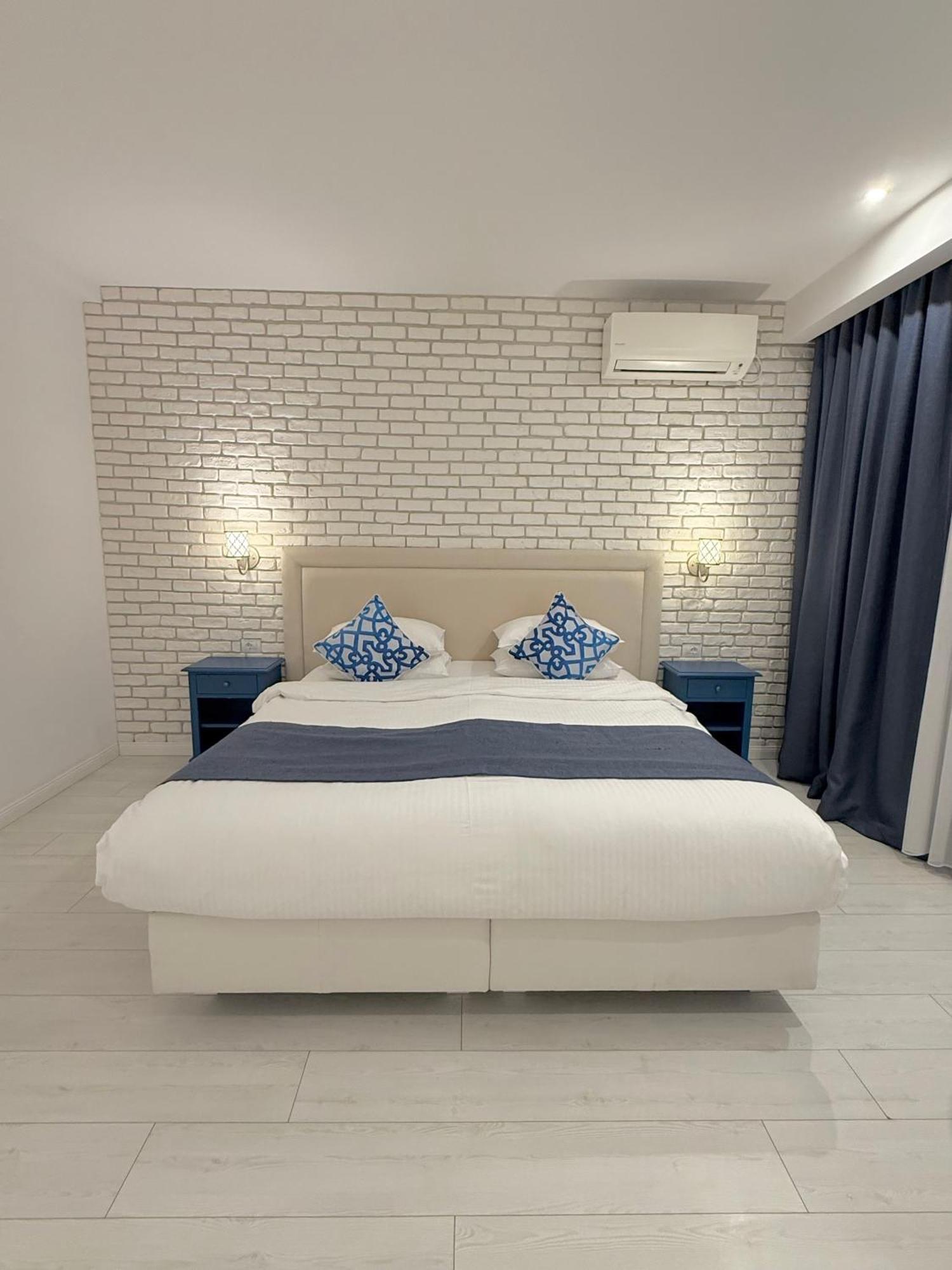 Krystal Boutique Mansion 4* חונדוארה