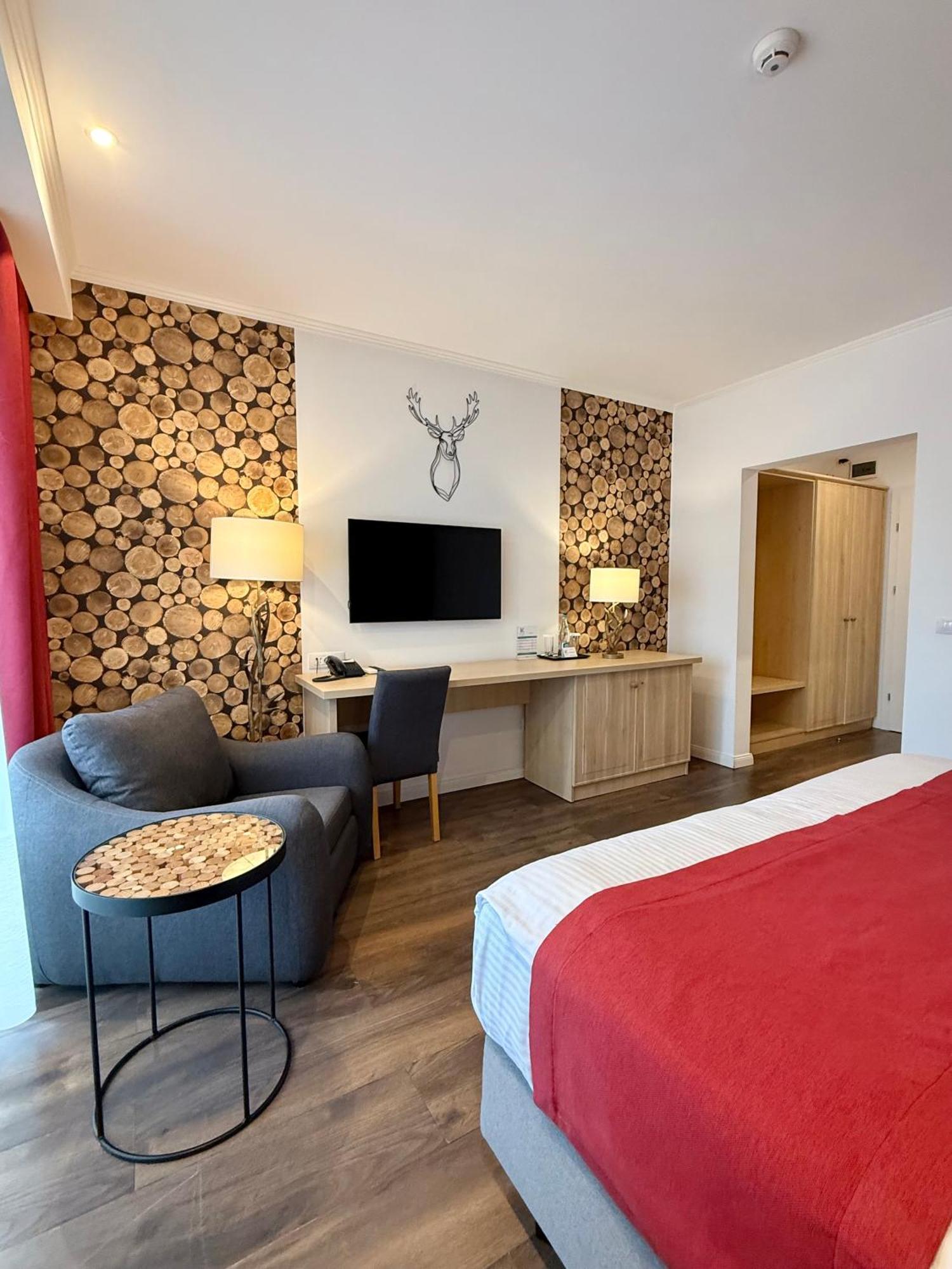 Krystal Boutique Mansion Hotel